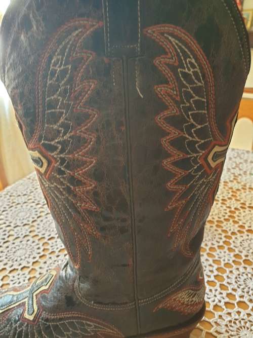 Cowgirl Boots Size 6 Purchased in USA