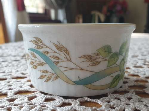 4 Royal Worcester Souffle Dishes from the 1980`s