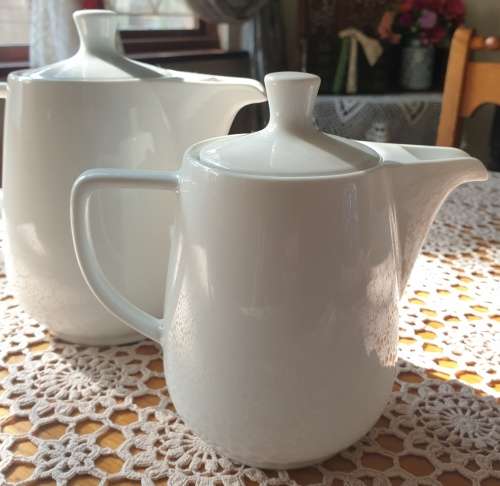 Tea and Coffee Pots for Your Collection  (Germany)