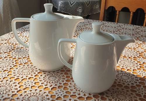 Tea and Coffee Pots for Your Collection  (Germany)
