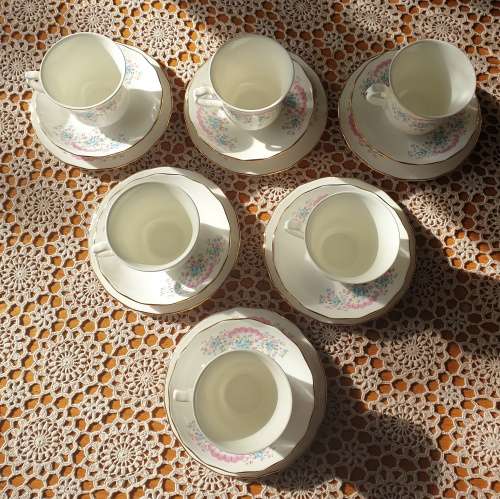 Queen Ann Tea Set for your Collection