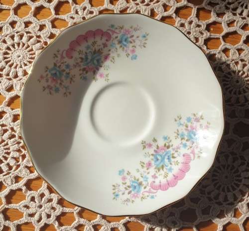 Queen Ann Tea Set for your Collection