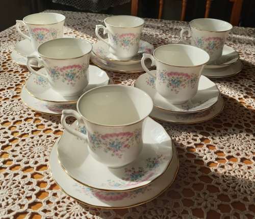 Queen Ann Tea Set for your Collection