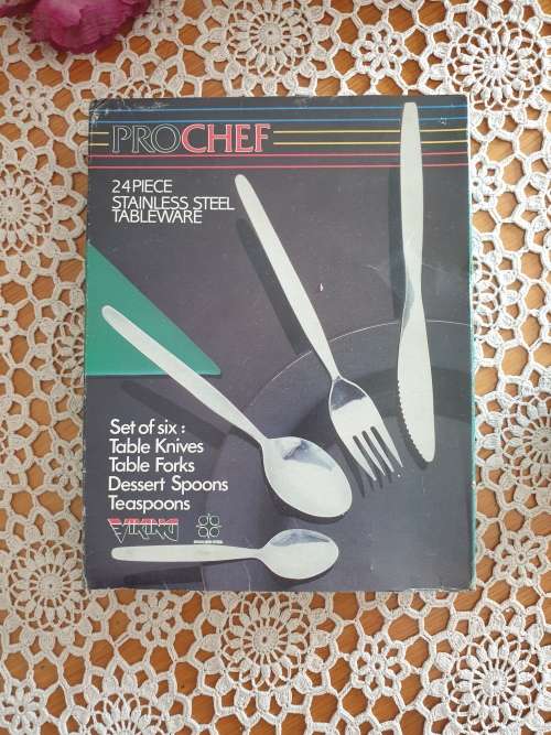 Kitchen Cutlery Box Set (no teaspoons)