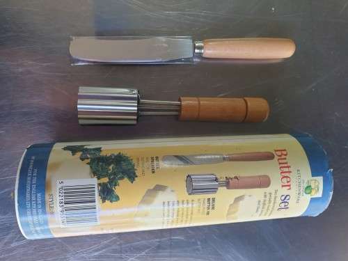 THE ENGLISH KITCHENWARE  : BUTTER SET