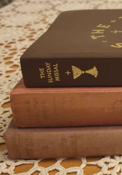 3 Vintage Books