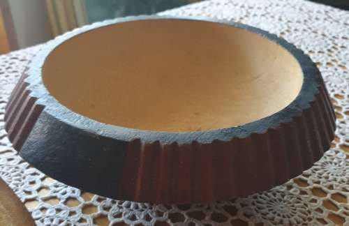 wooden bowl with lid