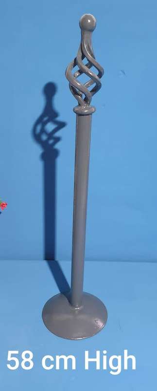 Heavy Metal Paper Towel Holder