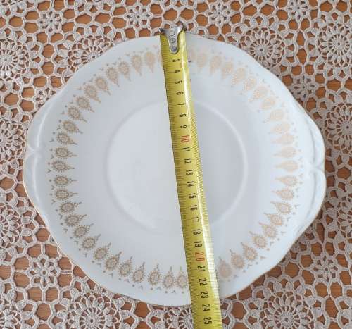 Queen Ann Cake Plate for your Collection