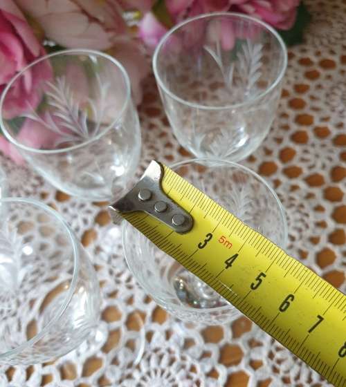Vintage Stem Glasses for your collection