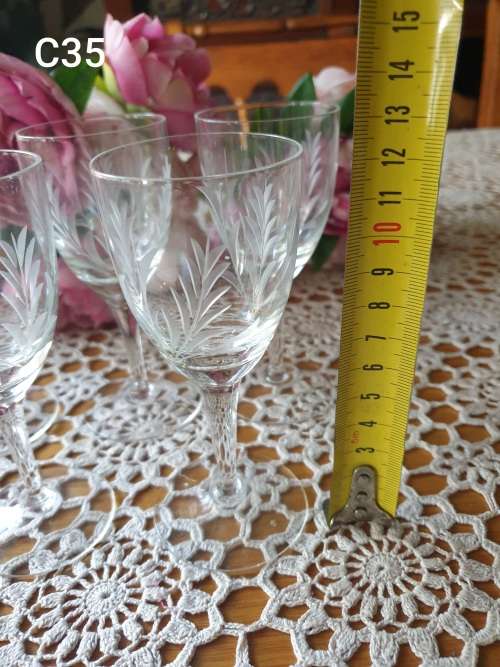 Vintage Stem Glasses for your collection
