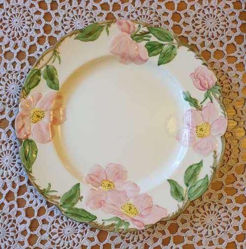 Two Wall Plates for Your Collection - USA