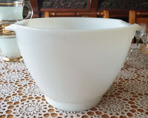 Vintage Kenwood Chef milk glass mixing bowl