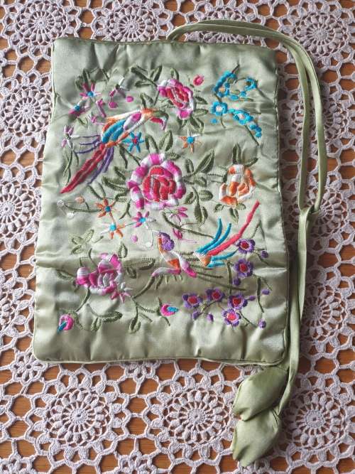 Oriental Silk Jewelry Pouch/Bag Organizer