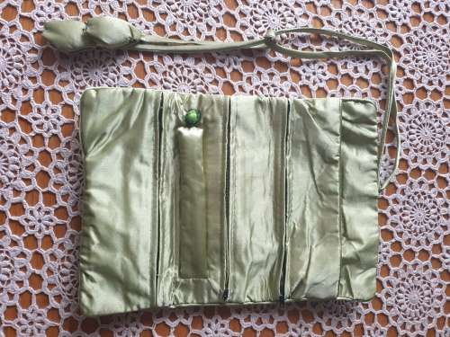 Oriental Silk Jewelry Pouch/Bag Organizer