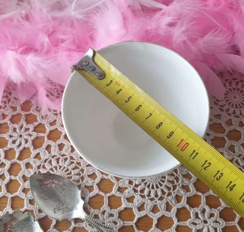 Vintage Kitchen Items for Your Collection