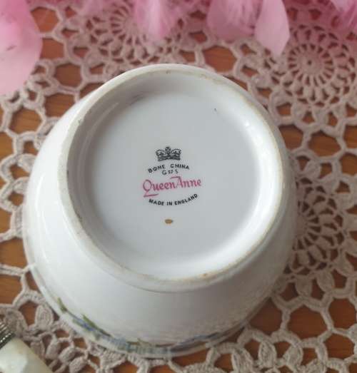 Vintage Kitchen Items for Your Collection