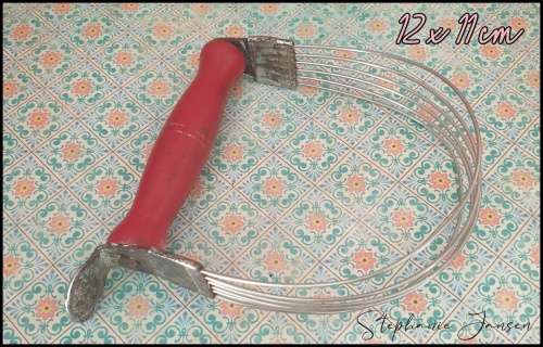 Vintage Dough Whisk Beater