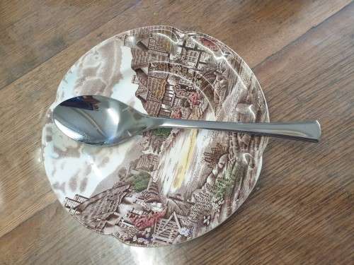 SELDOM SEEN FOR SALE    AMC Cutlery    set of 6 TABLESPOONS