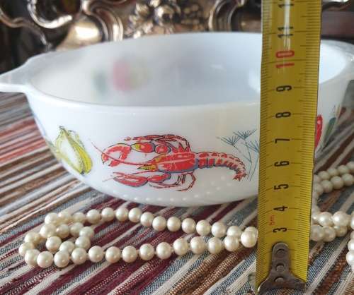 Stunning old Vintage Bowl for your Kitchen