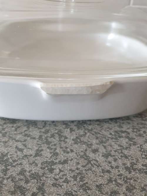 Two Large Corningware Bowls with Lids (PLEASE LOOK CLOSELY AT ALL THE PHOTOS)