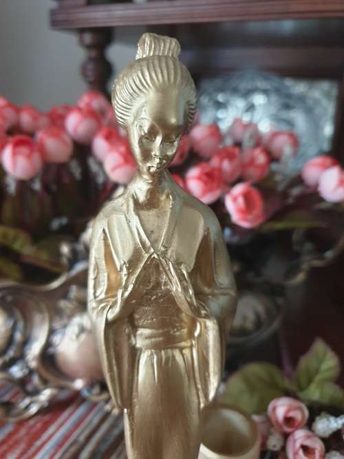 Gold Geisha Figurine