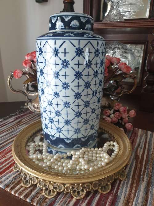 Exquisite Blue-and-White  Jar -  simply stunning