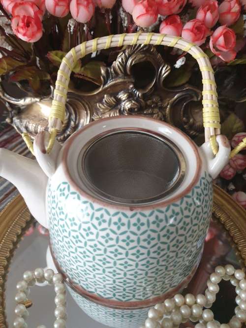 GREEN MOROCCAN FUSION TEA POT