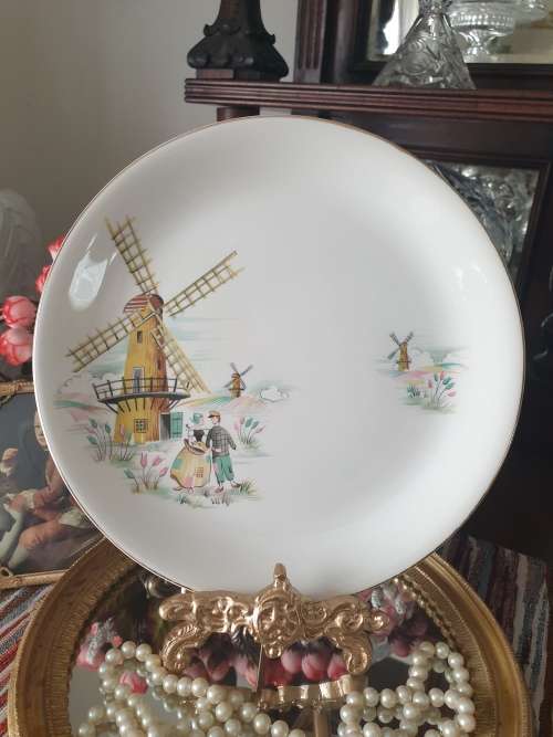Alfred Meakin Wall Plate