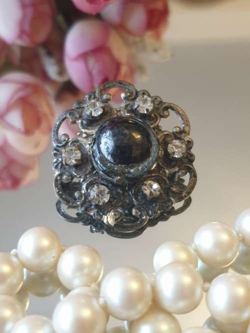 Vintage Brooch