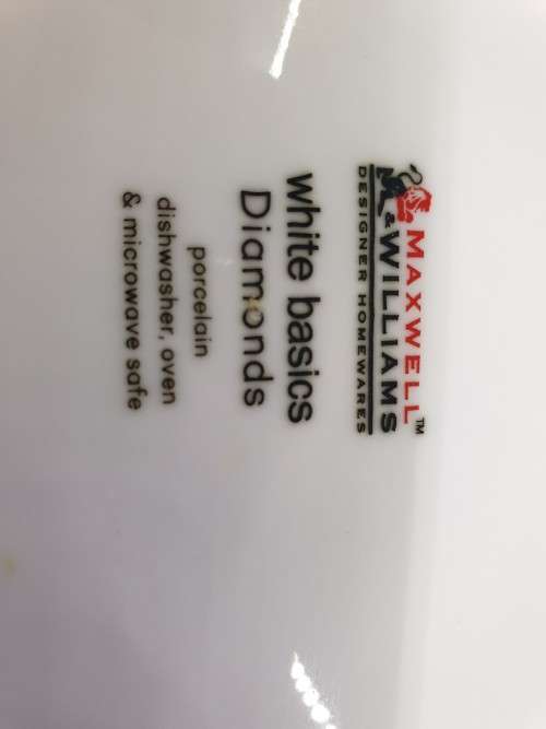 maxwell williams white diamonds rectangle set of 3 Platters . UNUSED