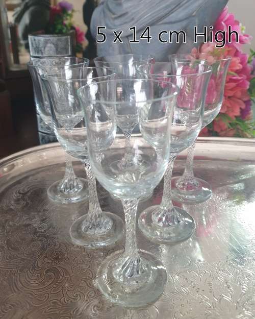 6 Stemmed Sherry Glasses