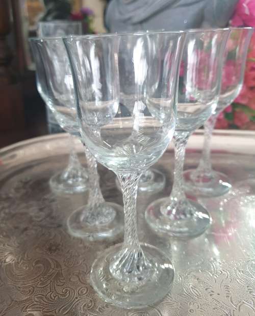 6 Stemmed Sherry Glasses