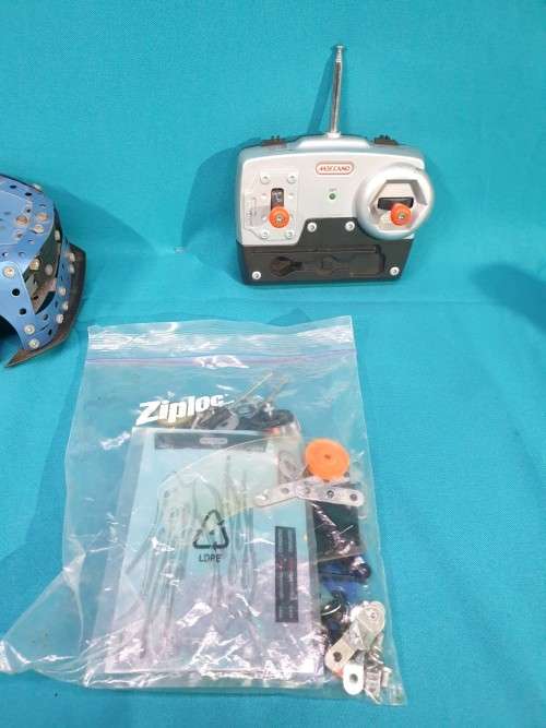 MECCANO RC 27 CAR WITH LIGHTS & SOUND