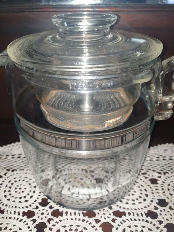 Pyrex 9 Cup Glass Coffee Pot Stovetop Percolator    VERY RARE !!!  OVER $150 ON AMAZON !!!