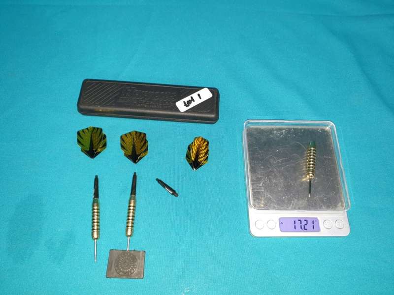 Darts  Lot 1