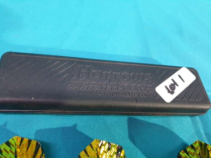 Darts  Lot 1