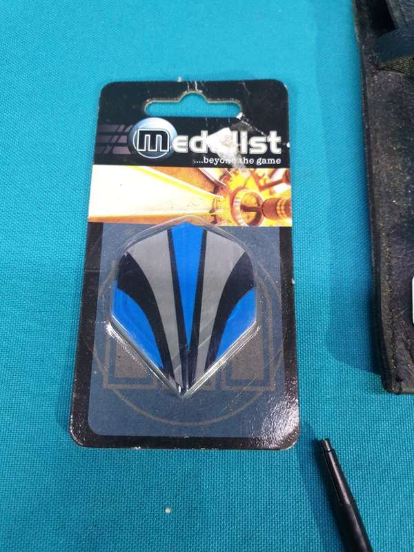 Darts  Lot 7