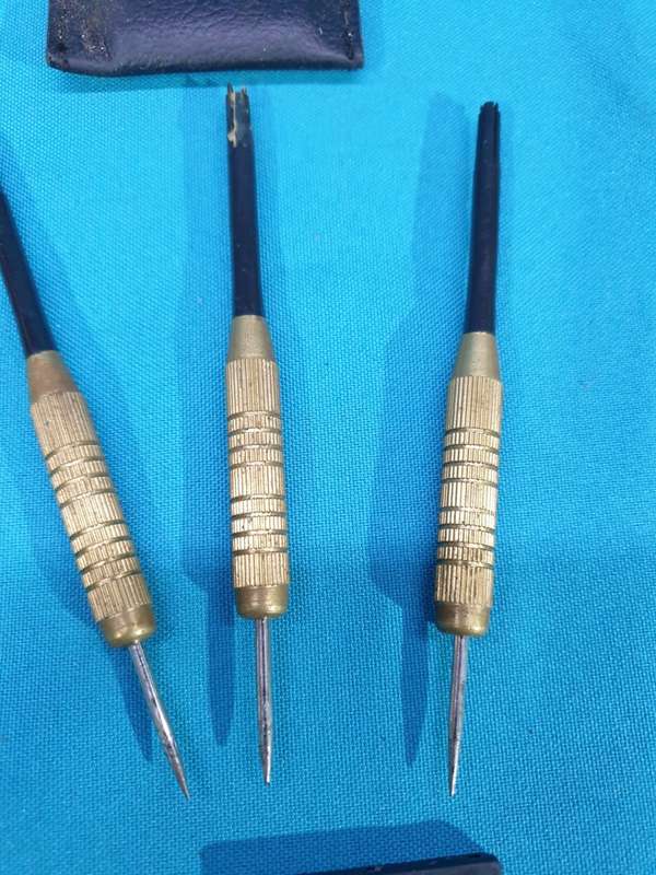 Darts  Lot 7