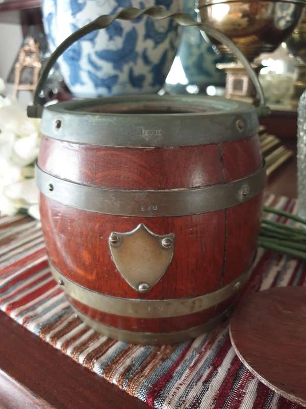 Vintage | Oak Biscuit Barrel |  EPNS | Needs a Good Clean
