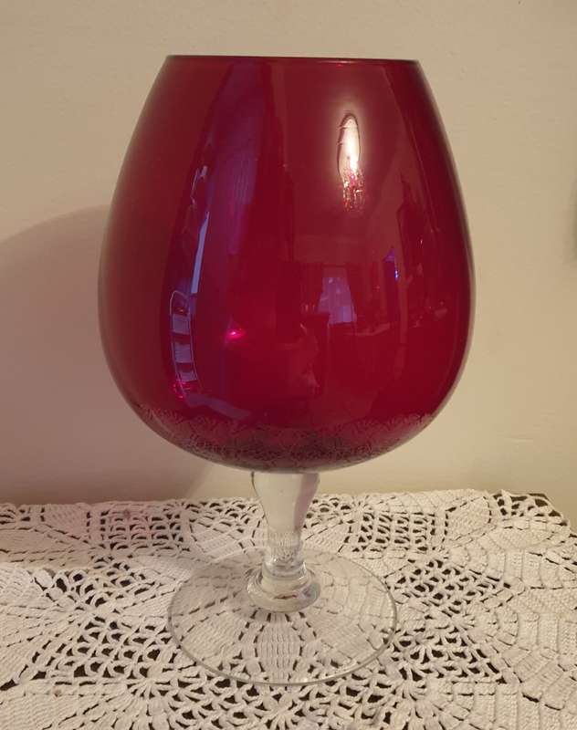 Vintage Red | glass vase | Italian |
