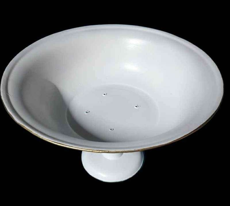 Vintage  Heavy Metal Flower Bowl/stand  | Painted |  Patio Decor | Kitchen Decor |