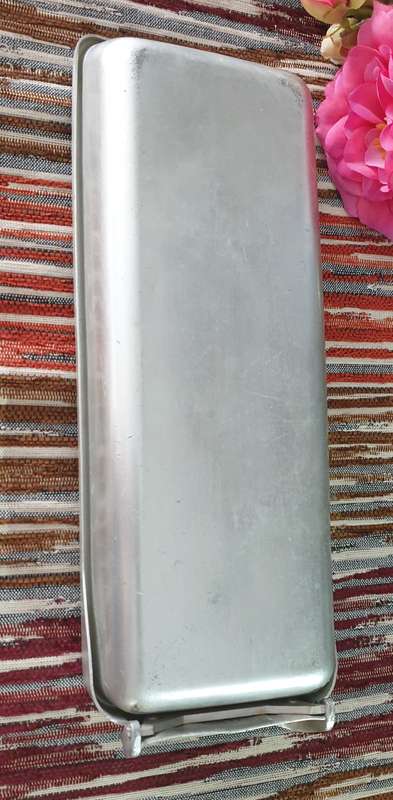 VINTAGE ICE TRAY | GREAT CONDITION | FRIGIDAIRE |