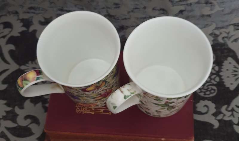 TWO MAXWELL AND WILLIAMS COFFEE CUPS