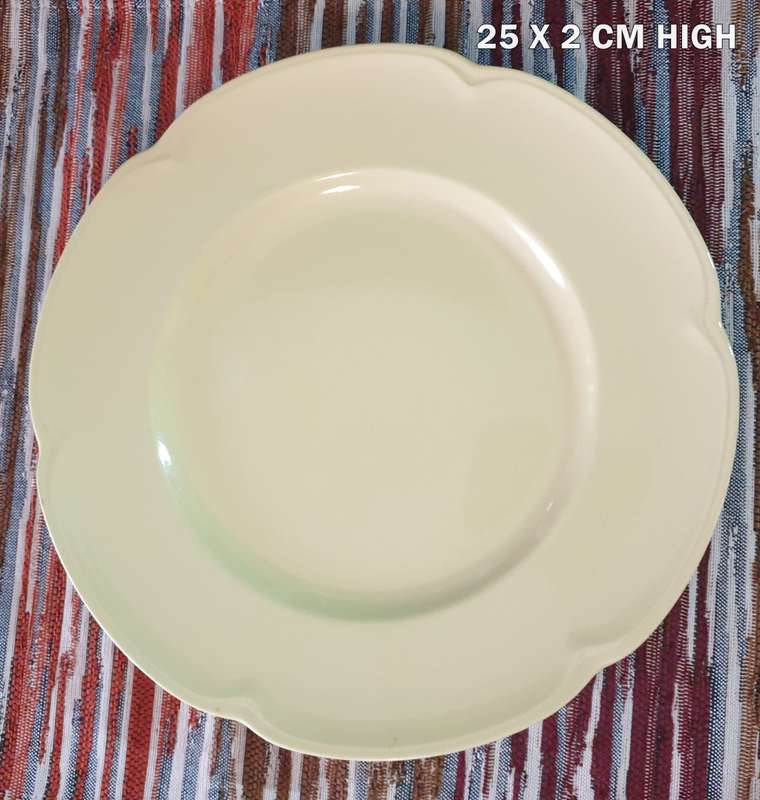 JOHNSON BROTHERS YELLOW PLATE | WALL PLATE | REPLACEMENT PLATE |