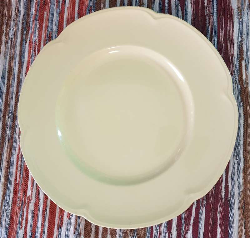 JOHNSON BROTHERS YELLOW PLATE | WALL PLATE | REPLACEMENT PLATE |