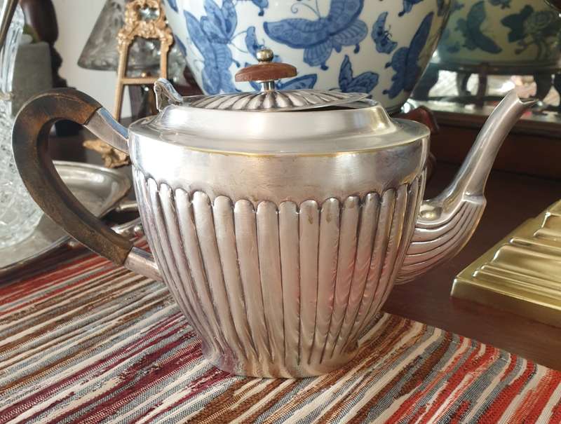EPNS | TEA POT | PLATED | VINTAGE | DECOR | allan