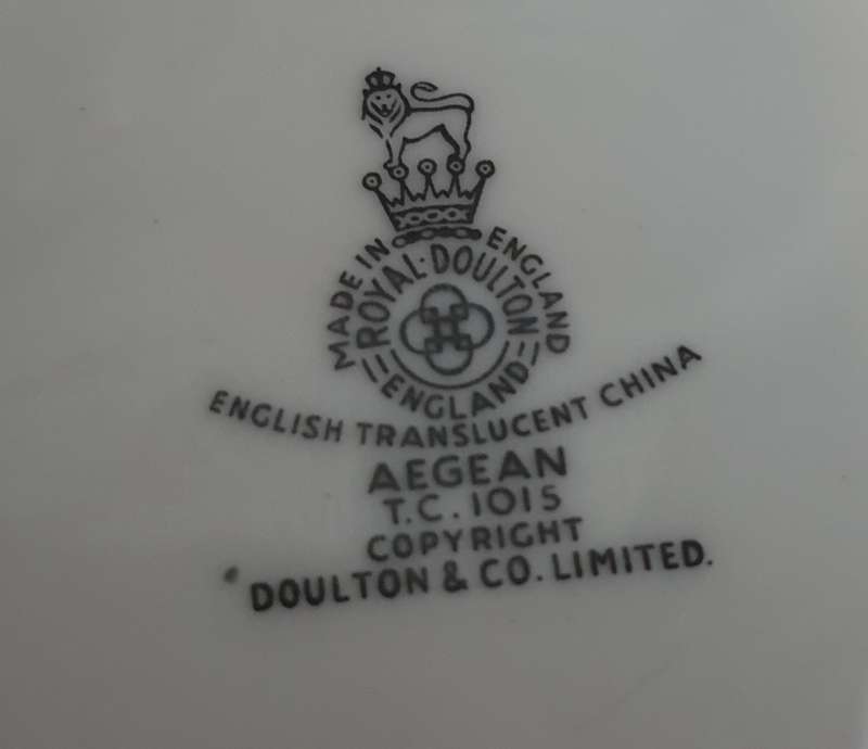 ROYAL DOULTON SET | KITCHEN | DECOR | TEA PARTY | COLLECTABLE| GOOD CONDITION |