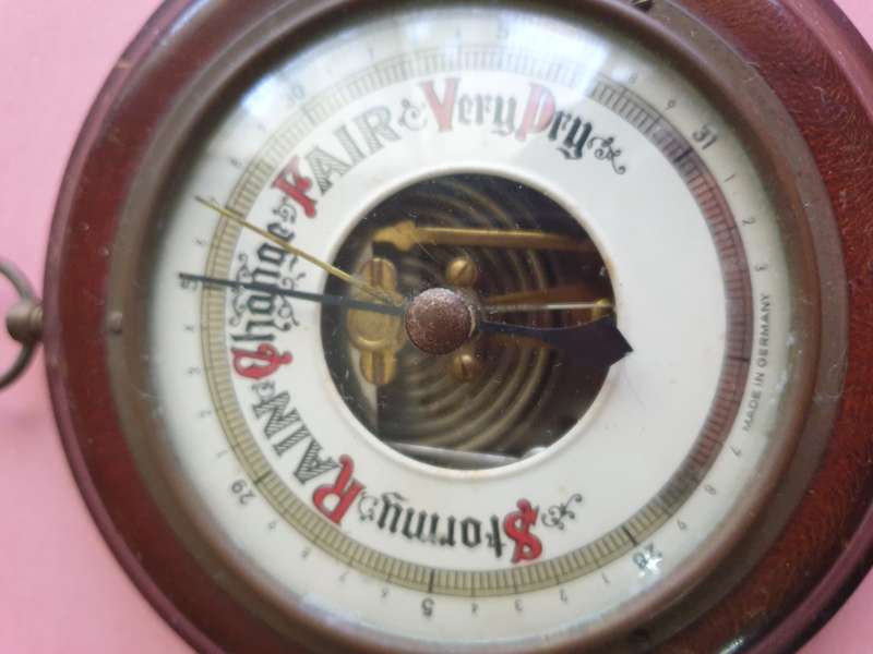 Barometer for Your Collection| DECOR | VINTAGE | BARGAIN!!