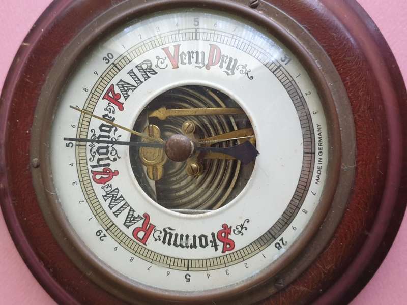 Barometer for Your Collection| DECOR | VINTAGE | BARGAIN!!
